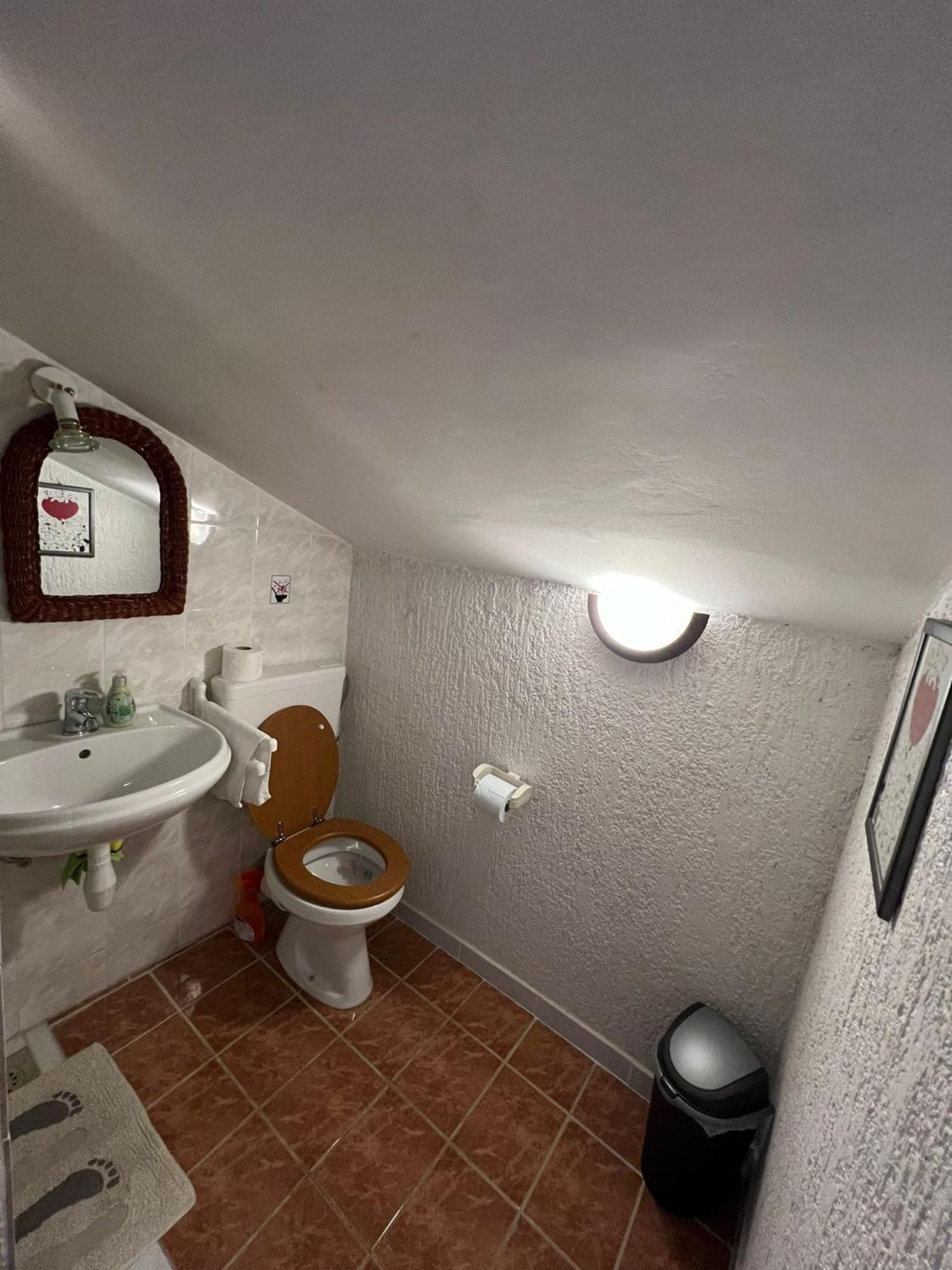 Apartments Dora And Tonka Krk Porat  Eksteriør billede
